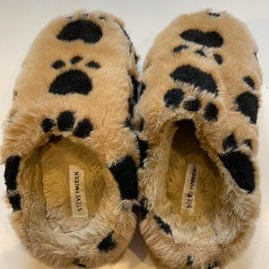 Steve Madden Faux Fur slippers